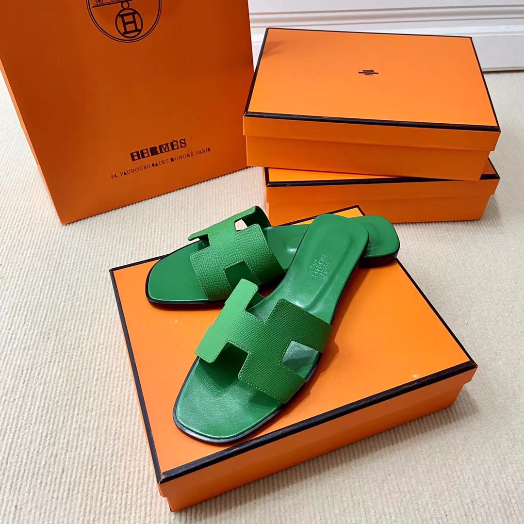 에르메스 올수공 오란 슬리퍼 샌들 앱송 84